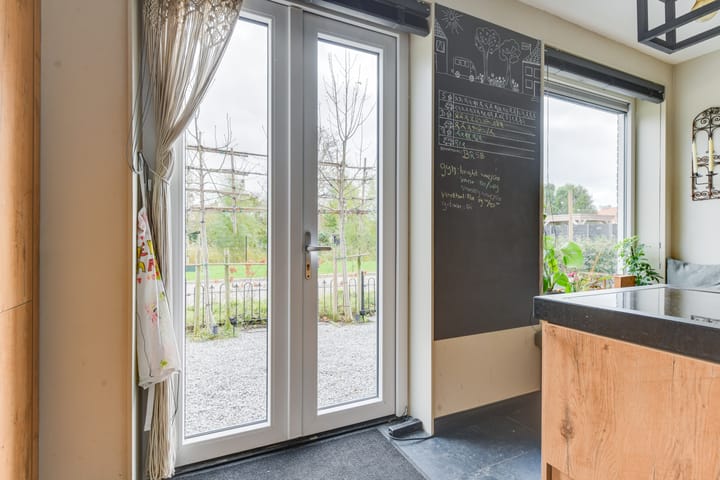 Foto 19 van Boterbloem 23