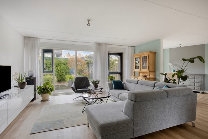 Foto 2 van Duinrooshof 61