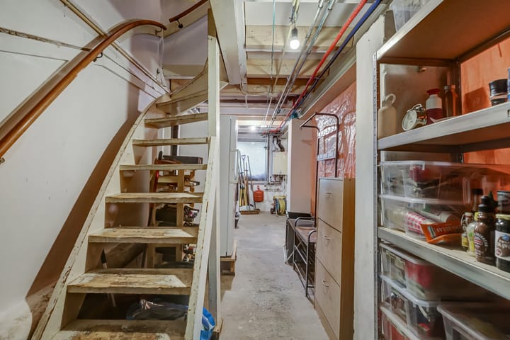 Foto 34 van Floresstraat 6