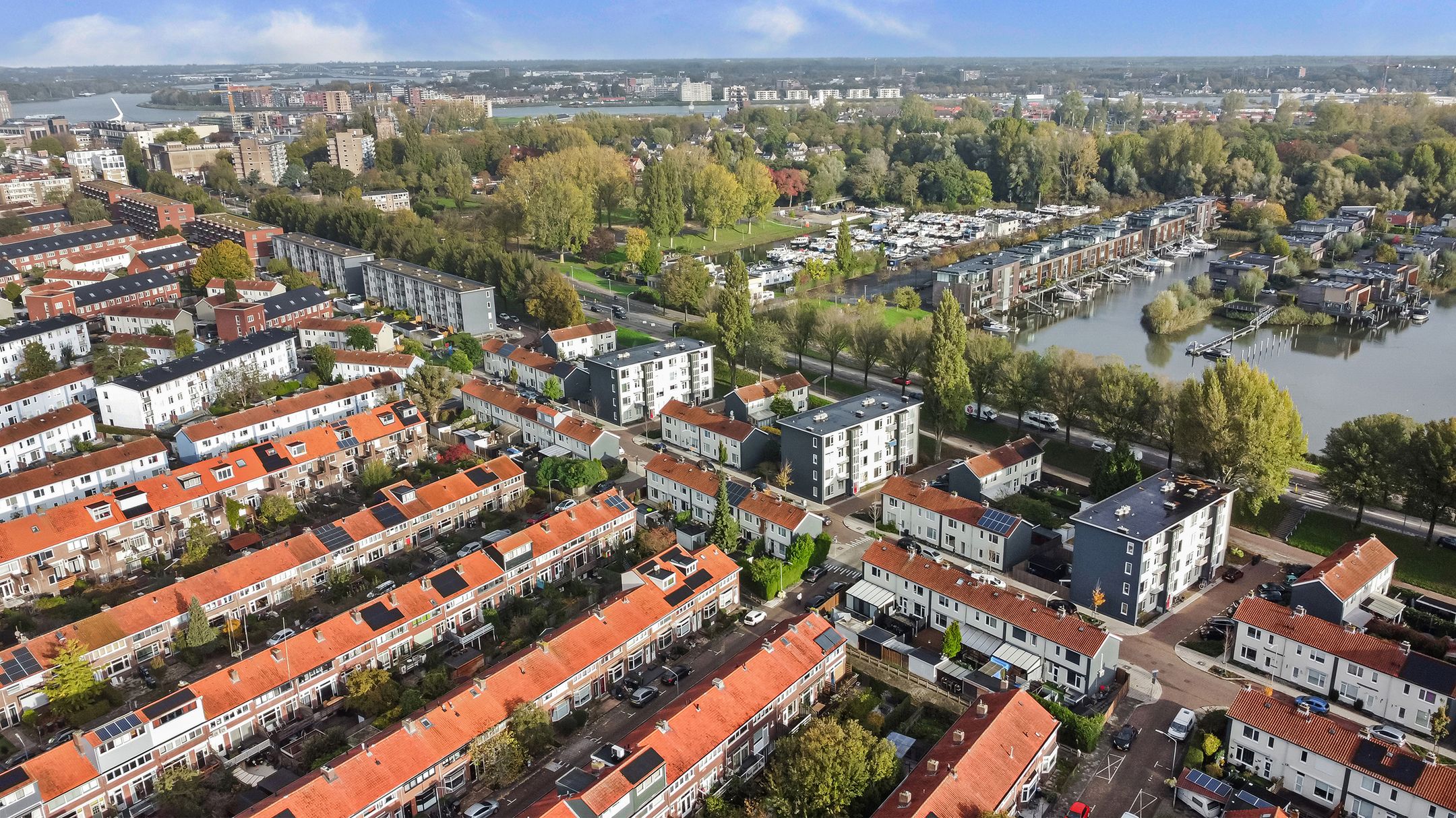 Foto 42 van Floresstraat 6