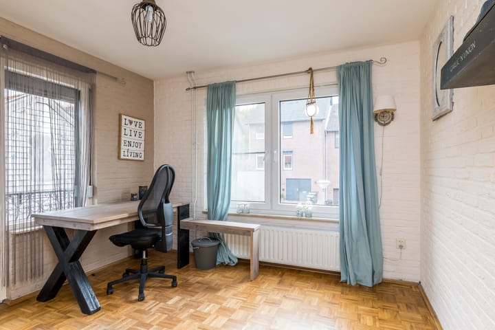 Foto 27 van Hagendorenweg 15-A