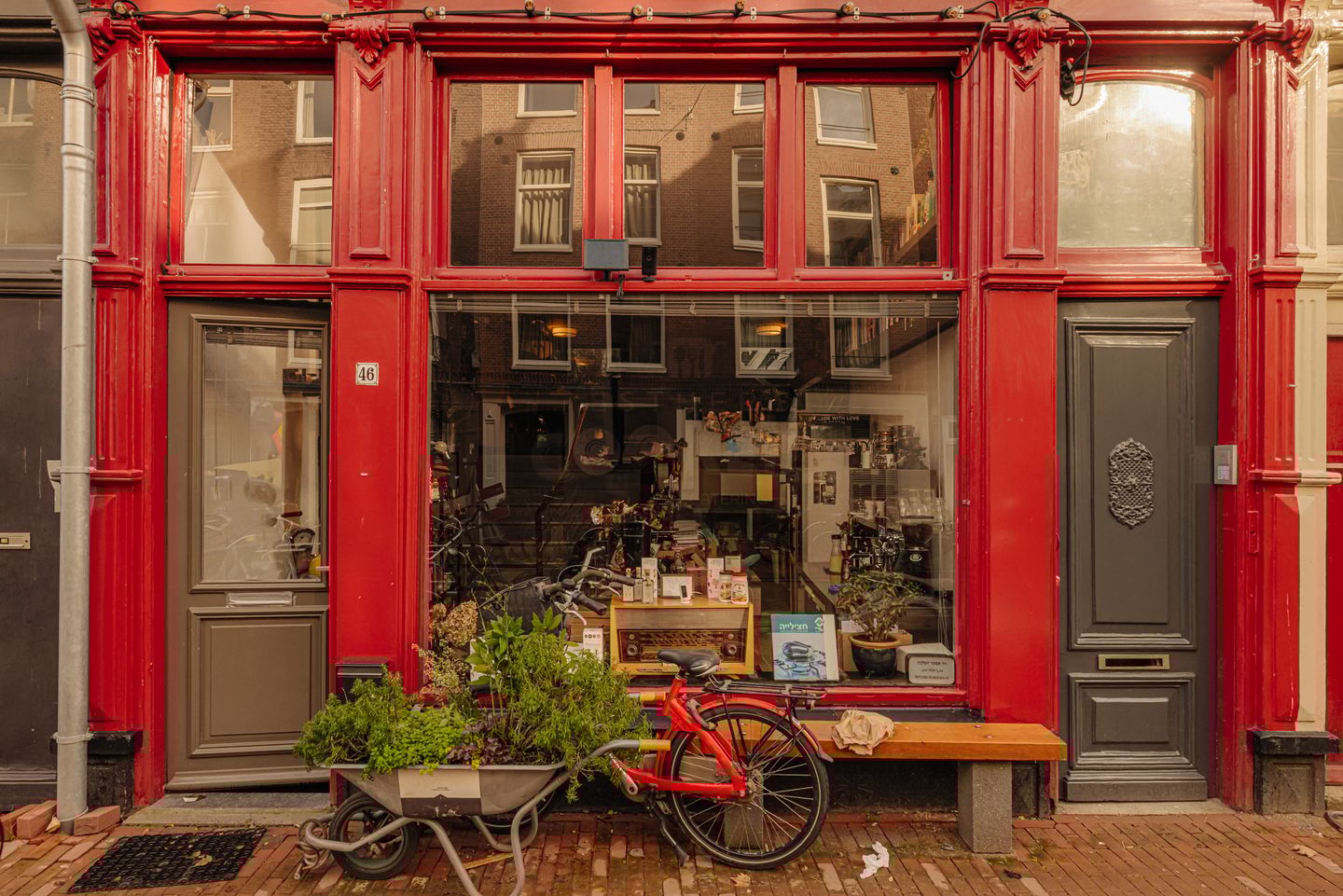 View photo 1 of Gerard Doustraat 46-H