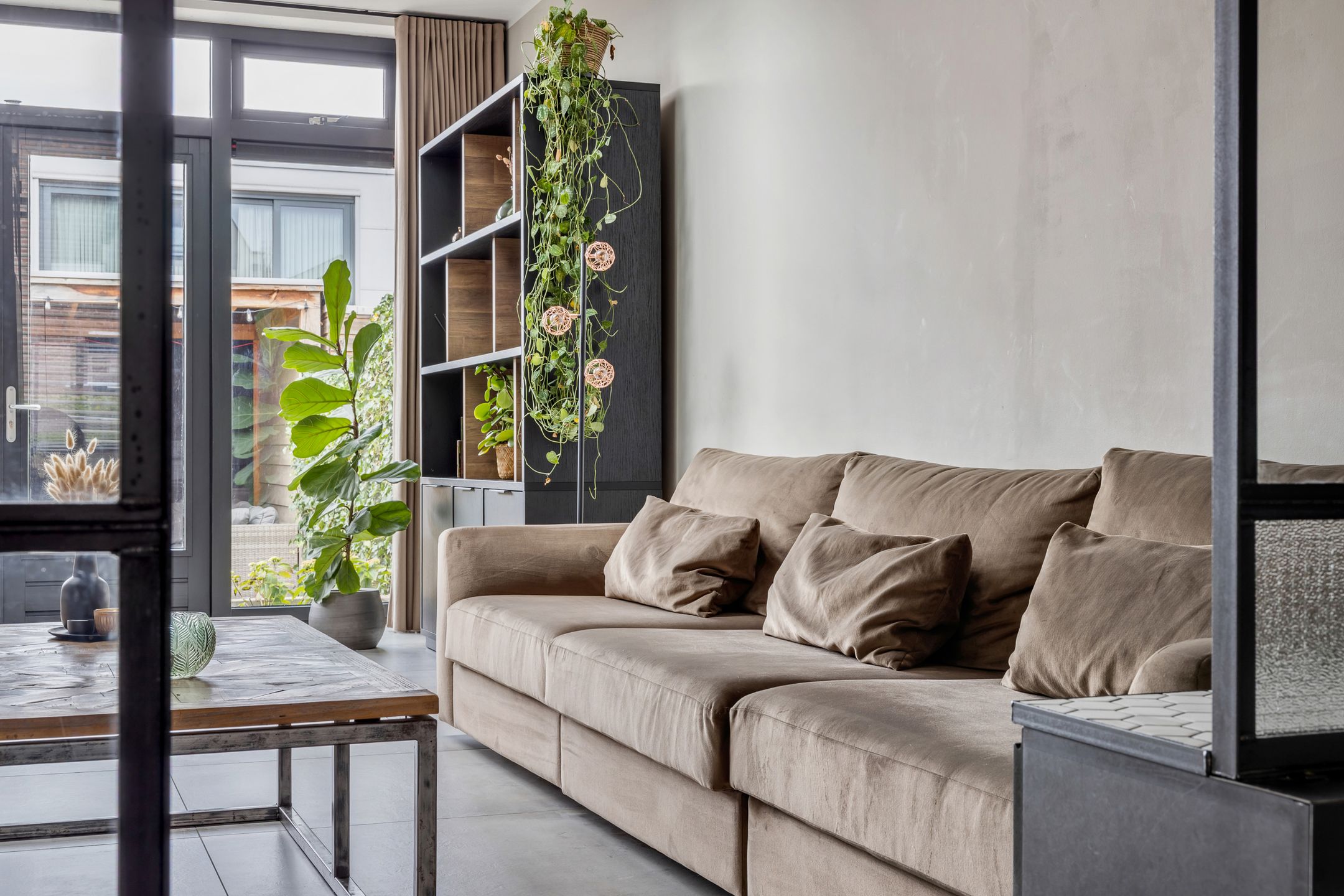 Foto 15 van Valkenierslaan 197-A