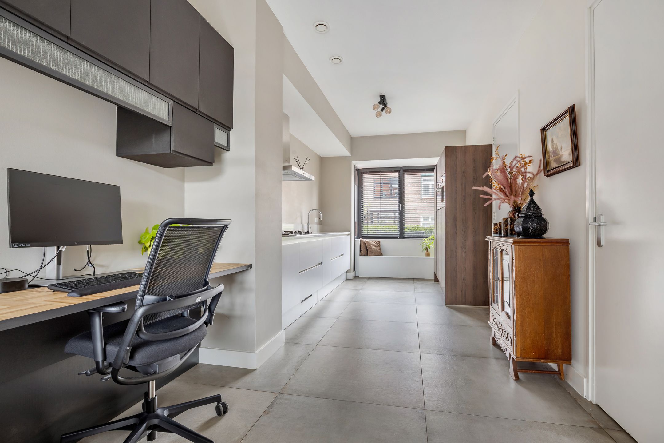 Foto 18 van Valkenierslaan 197-A