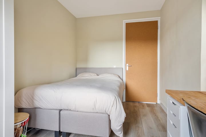 Photo 26 of Valkenierslaan 197-A