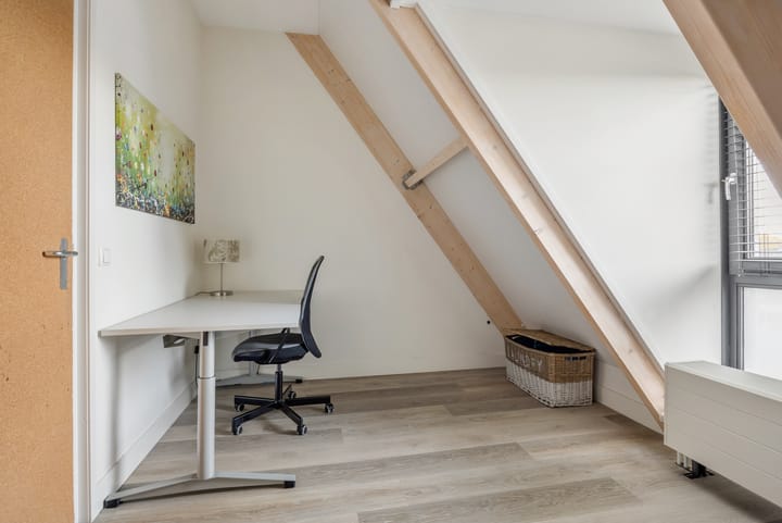 Photo 33 of Valkenierslaan 197-A