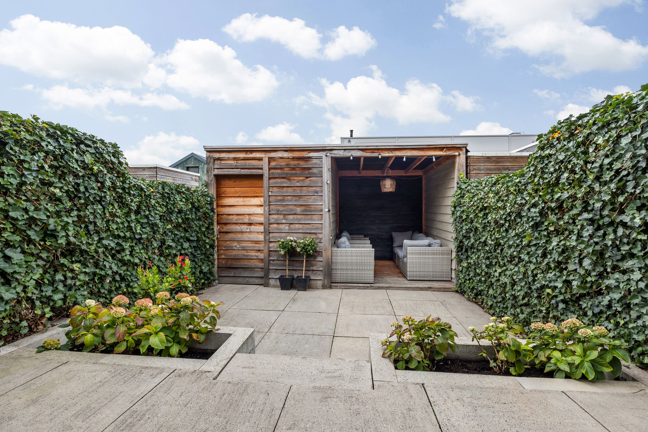 Foto 36 van Valkenierslaan 197-A