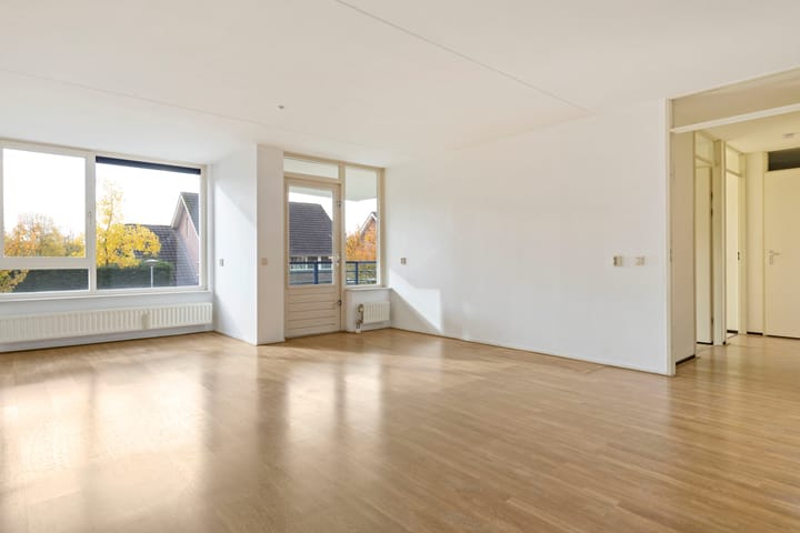 Photo 12 of Veldzuring 103