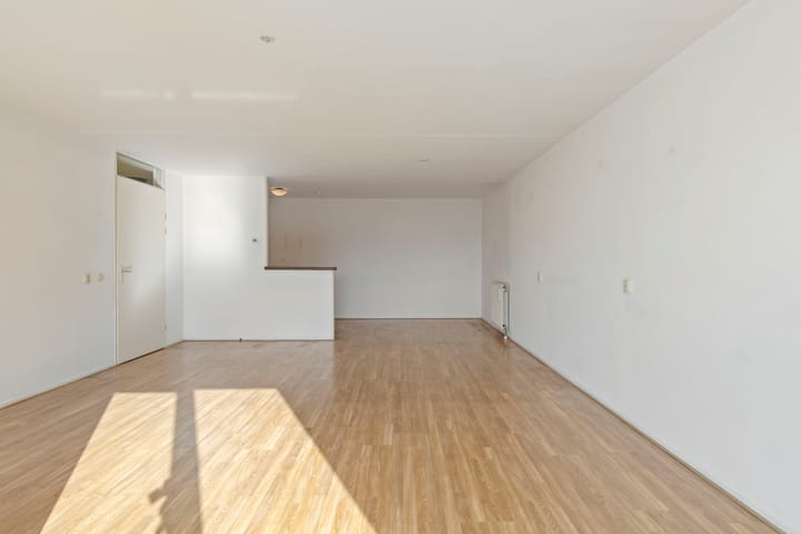 Photo 14 of Veldzuring 103