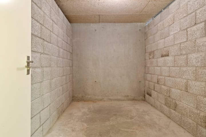 Photo 35 of Veldzuring 103