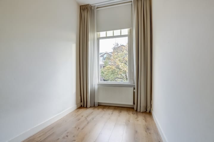 Foto 16 van Van Beverningkstraat 151