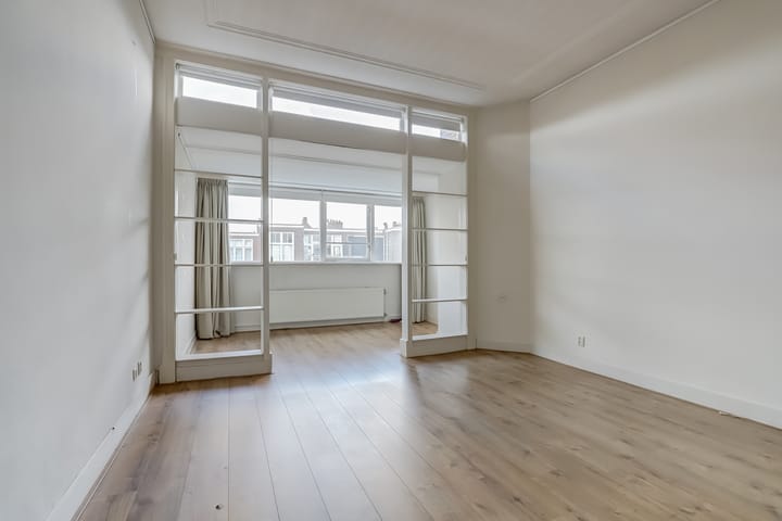 Foto 20 van Van Beverningkstraat 151