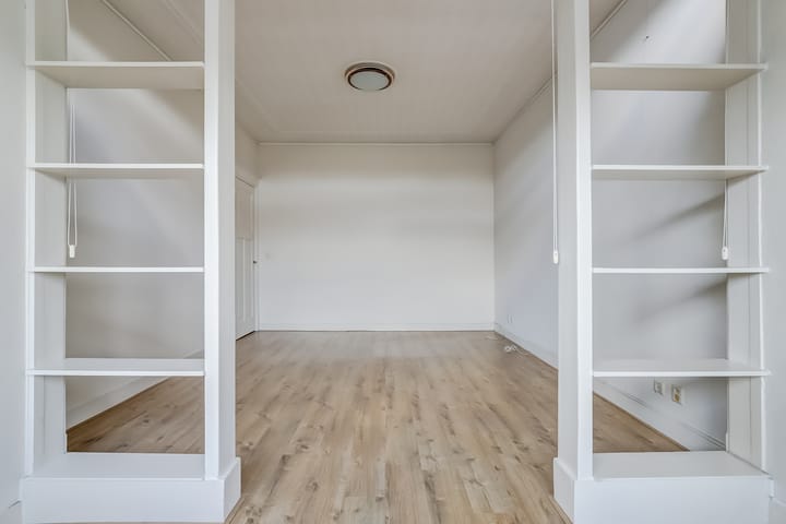 Foto 21 van Van Beverningkstraat 151