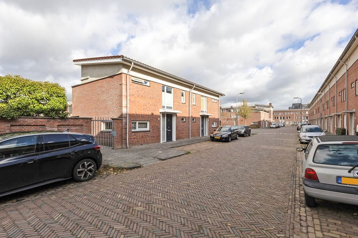 Foto 34 van Heinsiusstraat 8