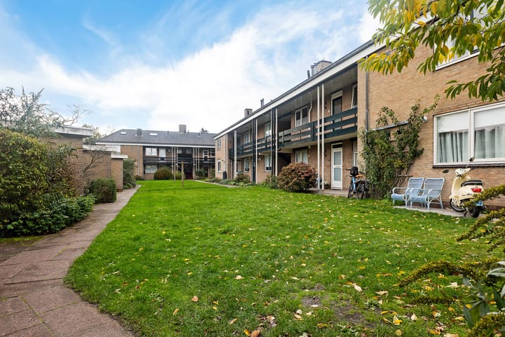 Photo 35 of Zwet 4-A