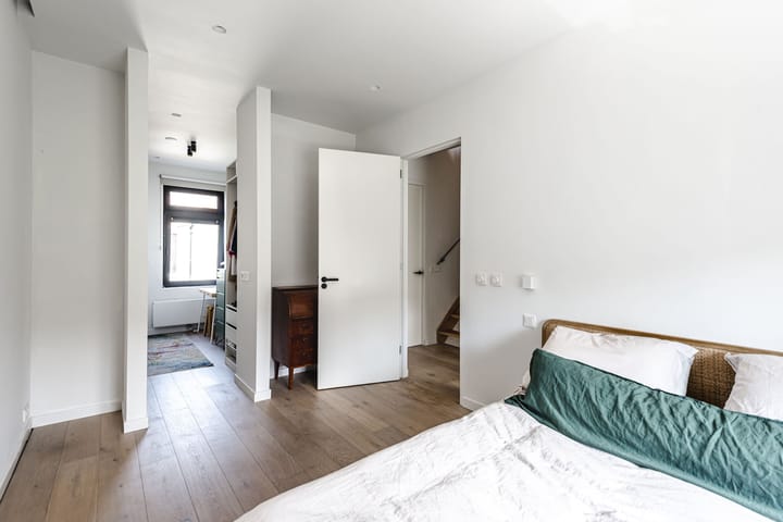 Foto 28 van Madoerastraat 27