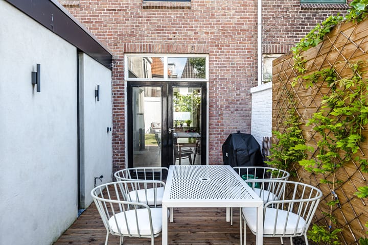 Foto 52 van Madoerastraat 27