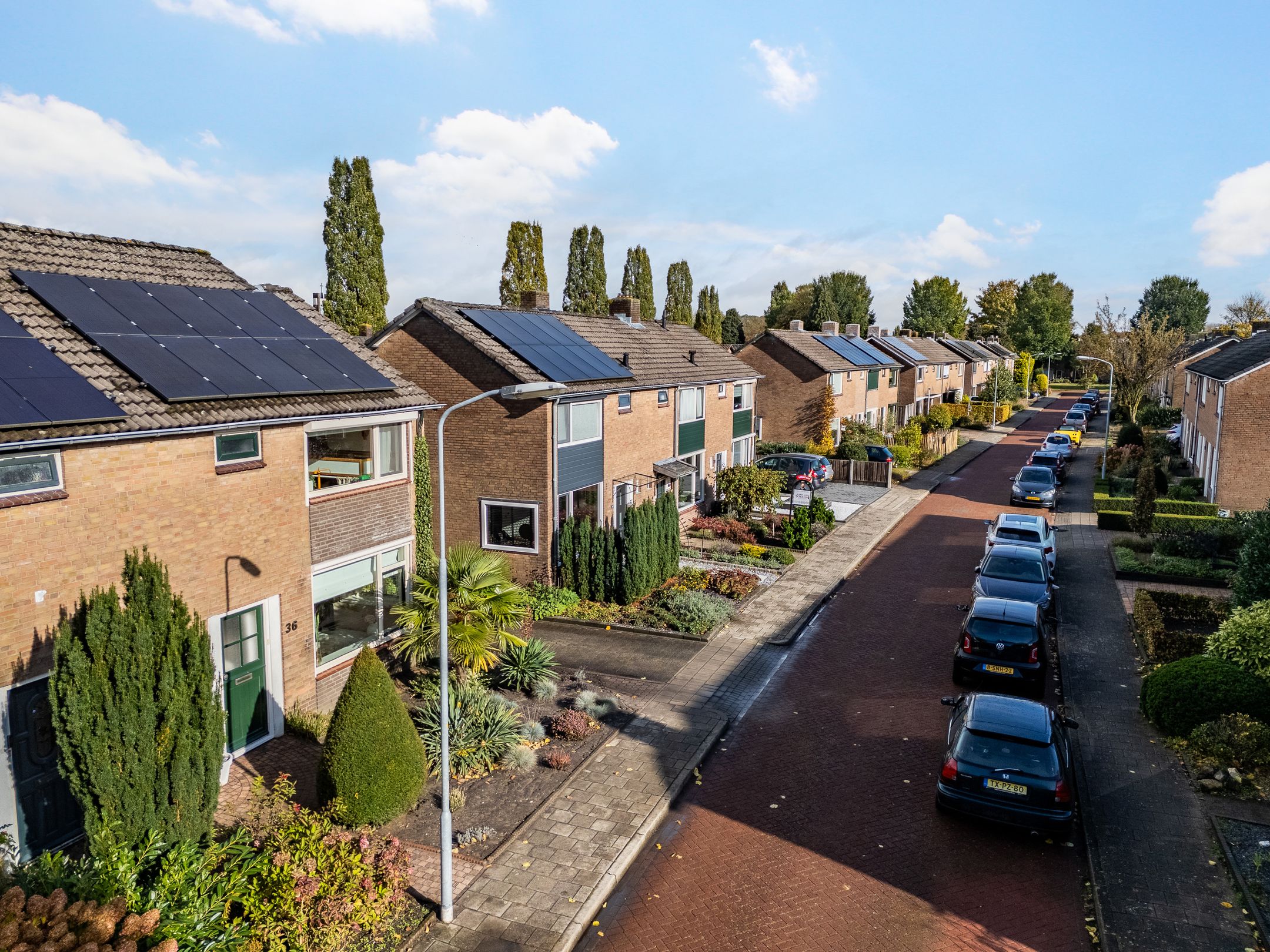 Foto 42 van Dahliastraat 36