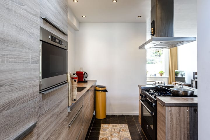 Foto 15 van Madoerastraat 27