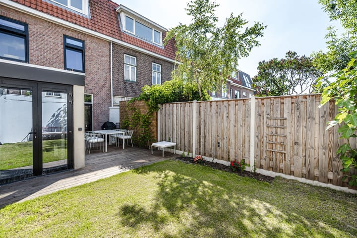 Foto 49 van Madoerastraat 27