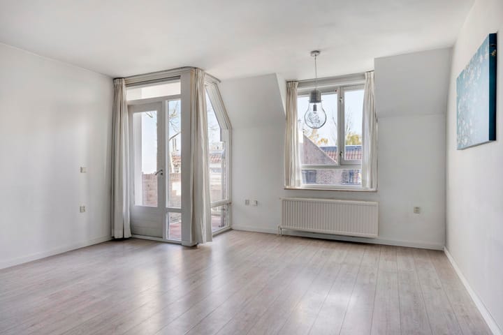 Foto 10 van Prins Hendrikstraat 42-E