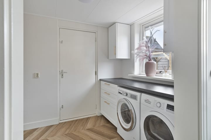 Photo 9 of Clematisstraat 5