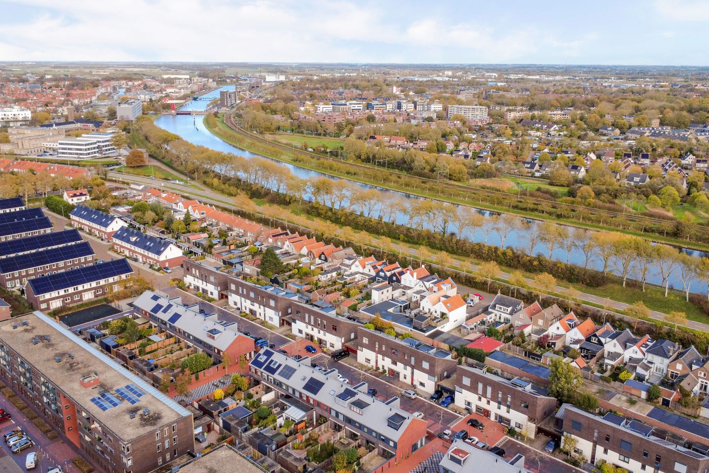 Photo 34 of Lingestraat 31