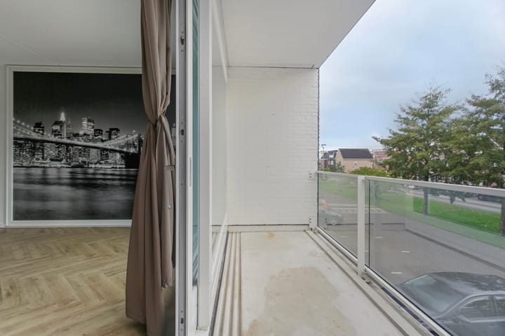 Foto 10 van Marsstraat 28