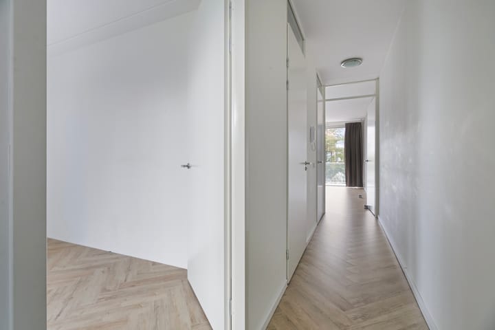 Foto 15 van Marsstraat 28