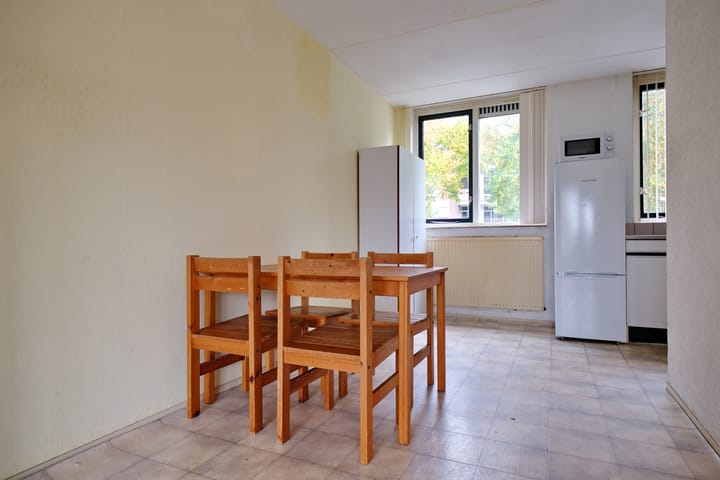 Photo 8 of Madoeralaan 27