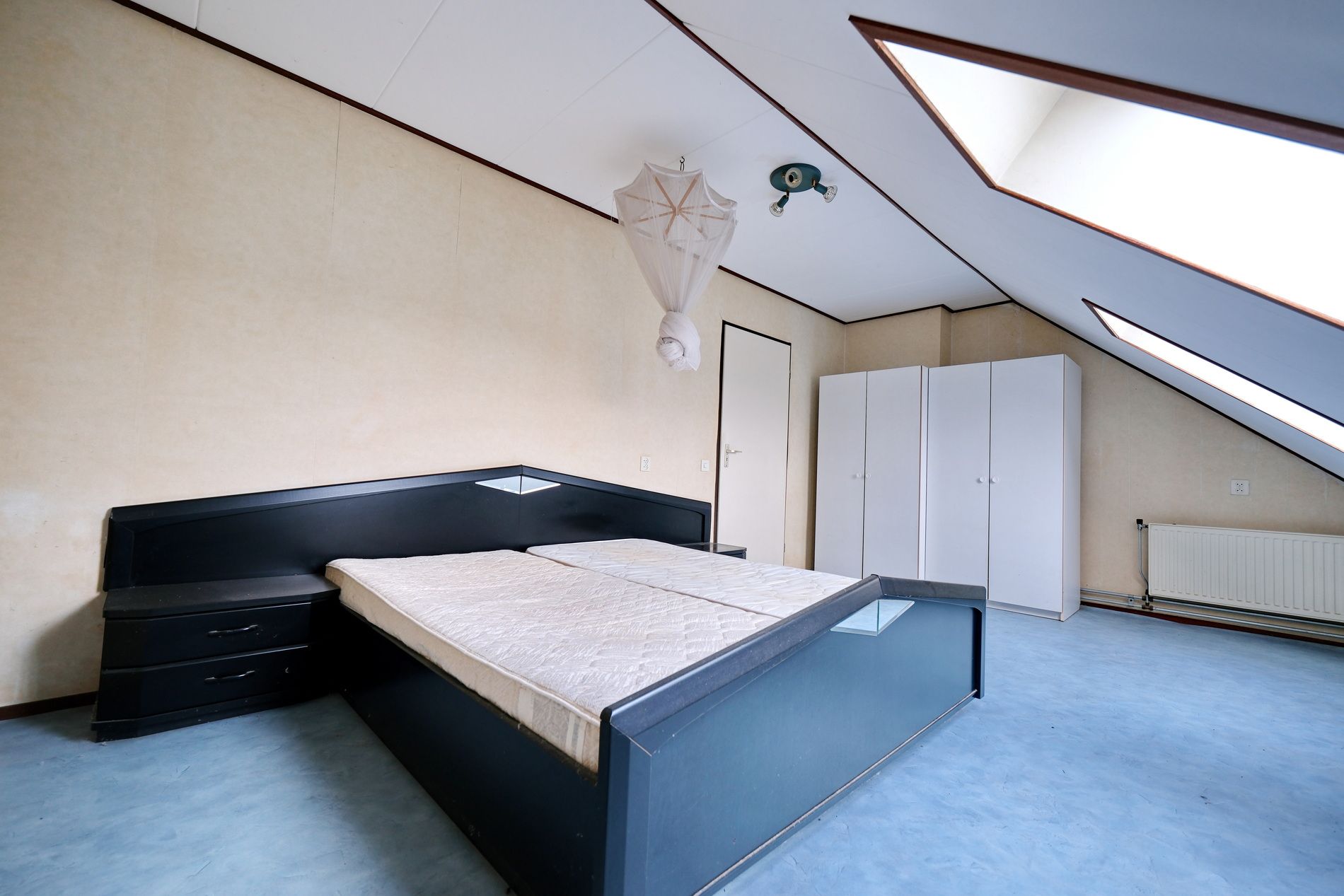 Photo 18 of Madoeralaan 27