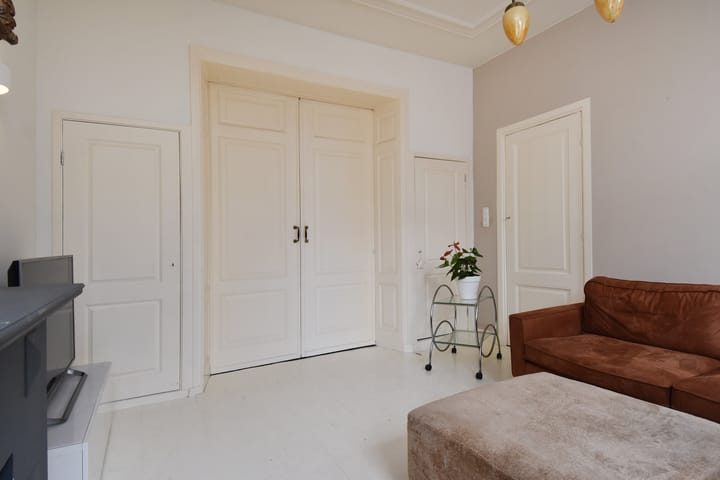 Photo 13 of Koningsplein 8