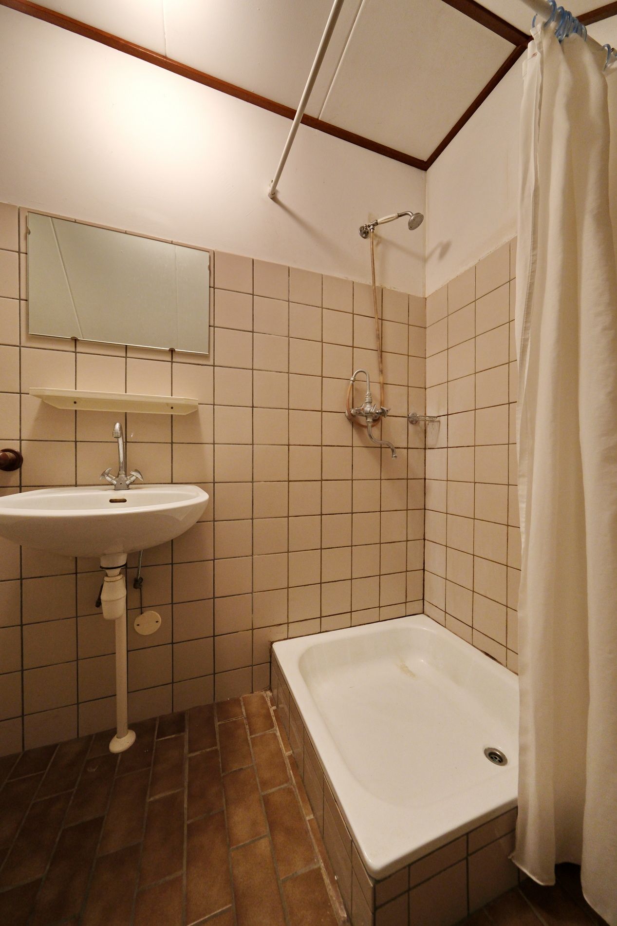 Photo 20 of Madoeralaan 27