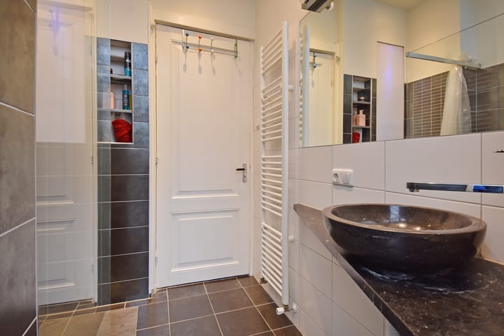 Photo 43 of Koningsplein 8