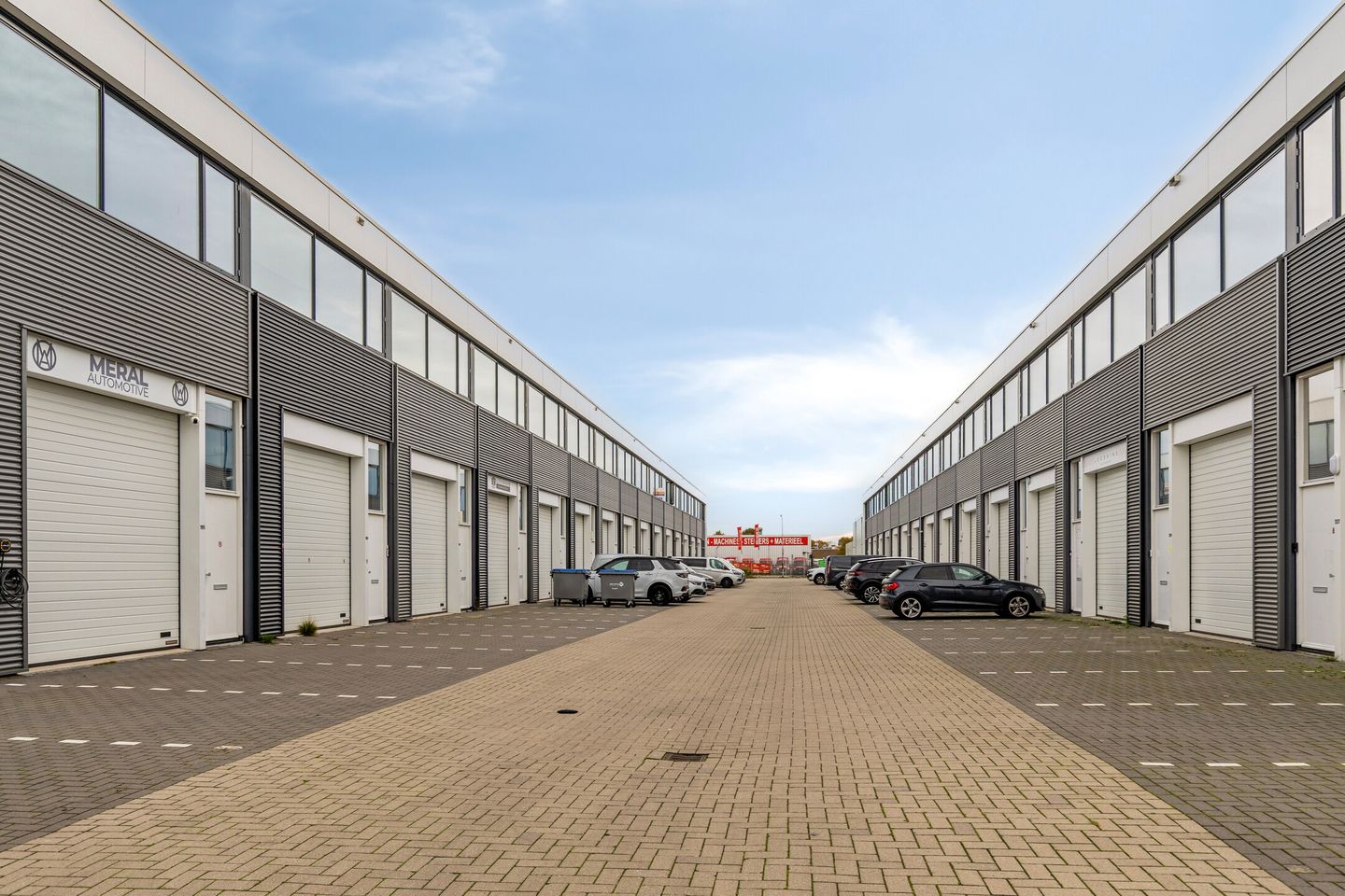 View photo 5 of Konijnenberg 191