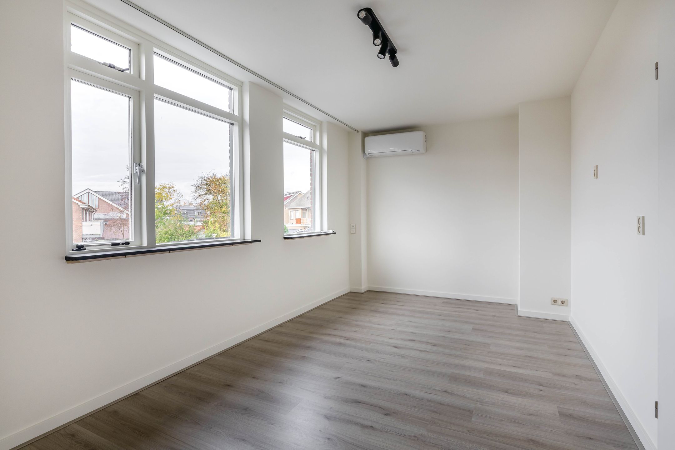 Foto 3 van Goudenregenstraat 13-C