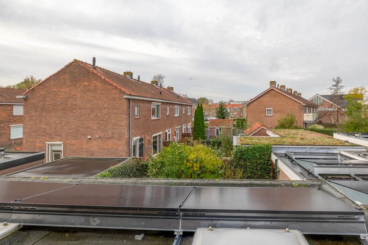 Photo 29 of Goudenregenstraat 13-C