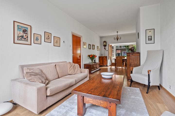 Photo 7 of Marggraffstraat 37