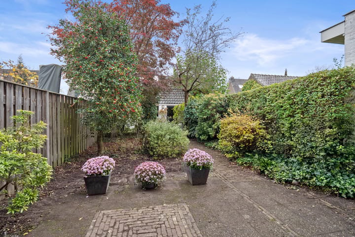 Photo 27 of Marggraffstraat 37