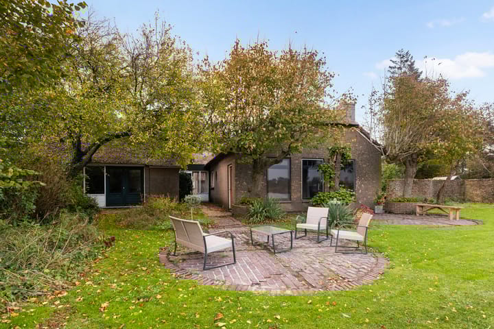 Photo 42 of Reahel 15