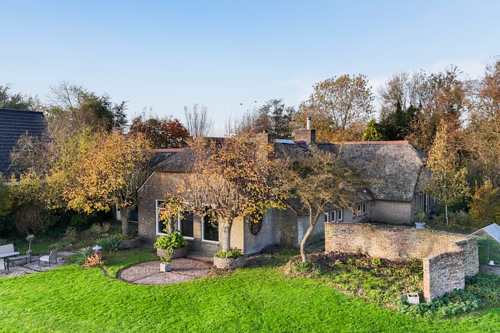 Photo 63 of Reahel 15