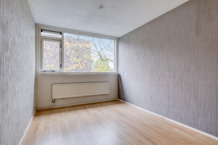 Photo 20 of Klaproos 24