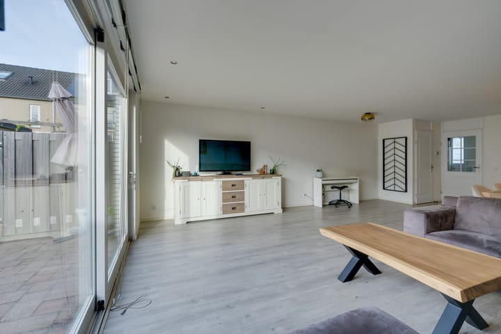 Foto 19 van Luitje Broekemastraat 132