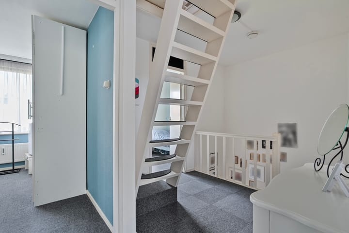 Photo 15 of Vinkenstraat 16