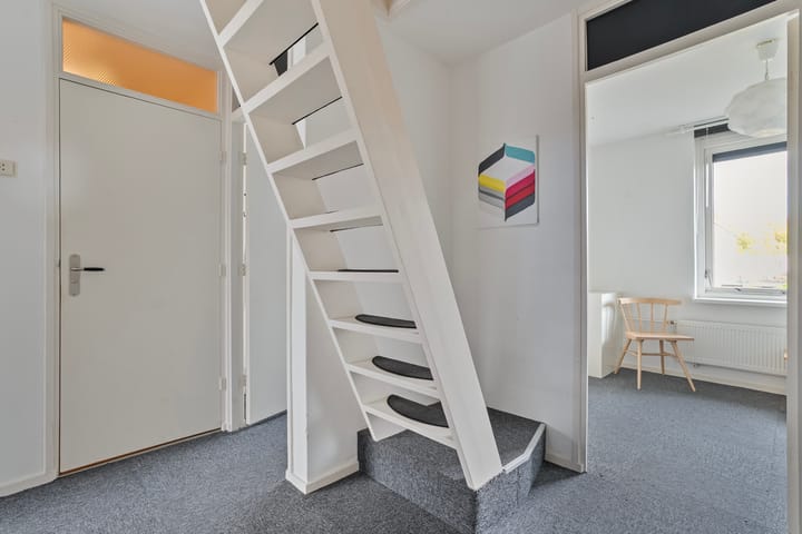 Photo 16 of Vinkenstraat 16