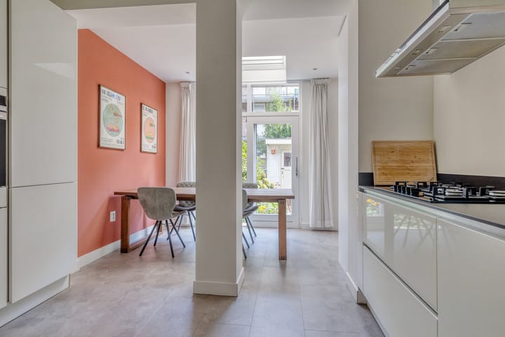 Foto 16 van Orteliusstraat 310-H