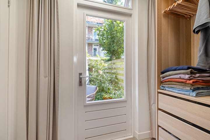 Foto 24 van Orteliusstraat 310-H