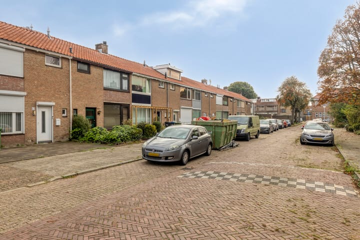 Foto 25 van Cornelis Bloemaertstraat 63