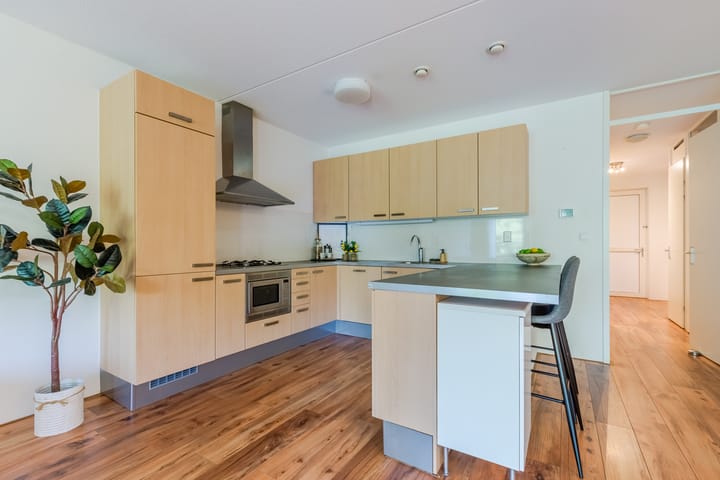 Photo 3 of Laan van de Helende Meesters 320