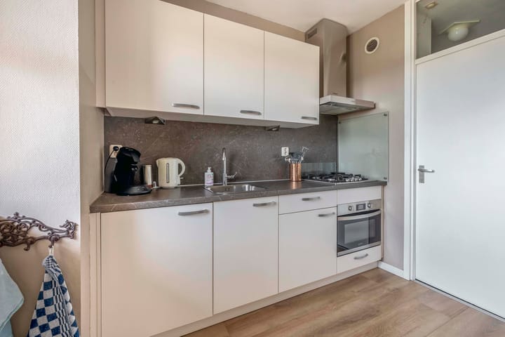 Foto 8 van Witherenstraat 176